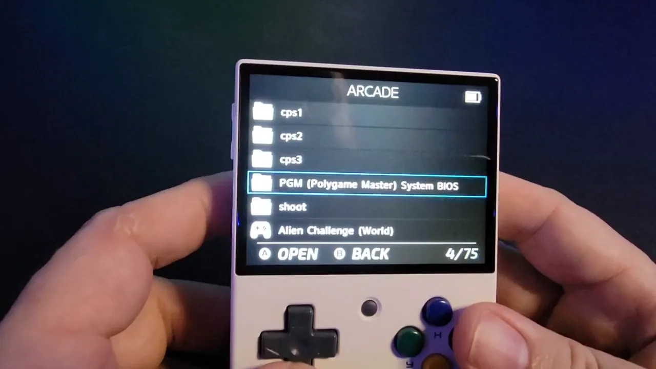 Liste des systèmes arcade CPS1, CPS2 et CPS3 dans le menu de la Miyoo Mini Plus