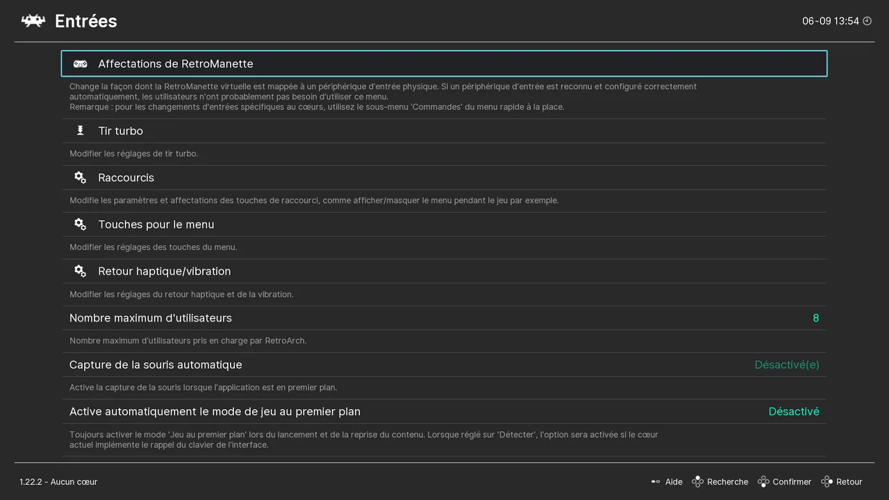 Écran Entrées de RetroArch avec les affectations de RetroManette et l'accès aux raccourcis